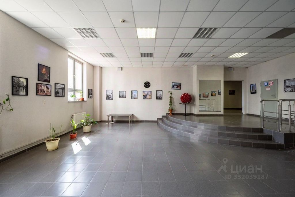 m. Smolenskaya: Apartment, 3-rooms
