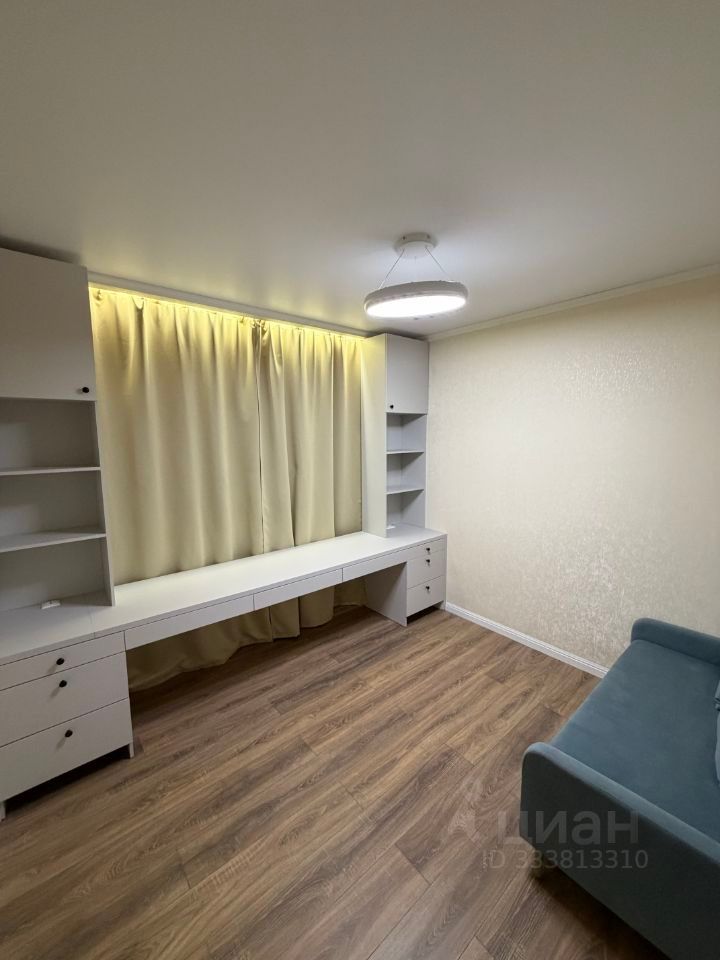 m. Park Pobedy: Apartment, 2-rooms