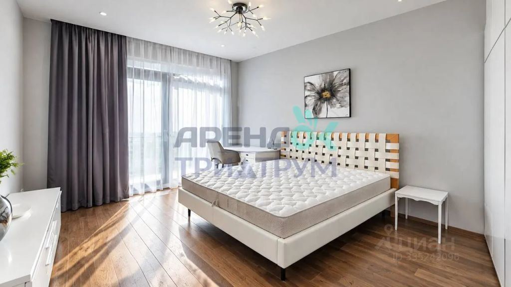 m. Novokuznetskaya: Apartment, 4-rooms