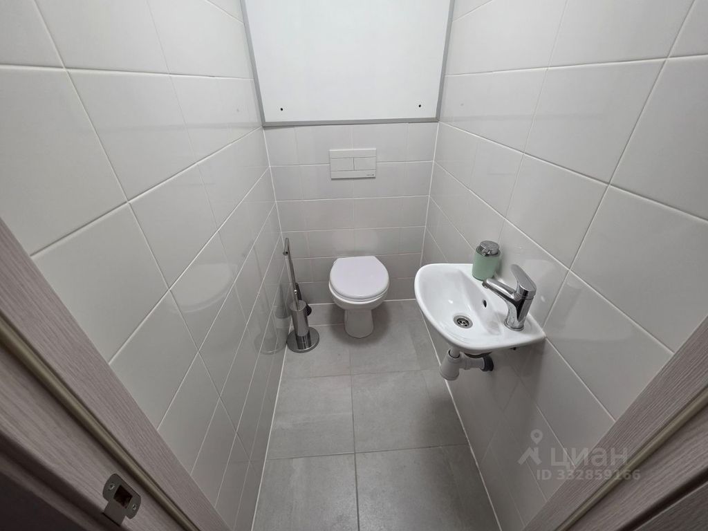 m. Aminyevskaya: Apartment, 2-rooms