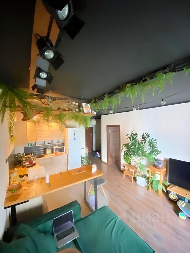 m. Myakinino: Apartment, 2-rooms