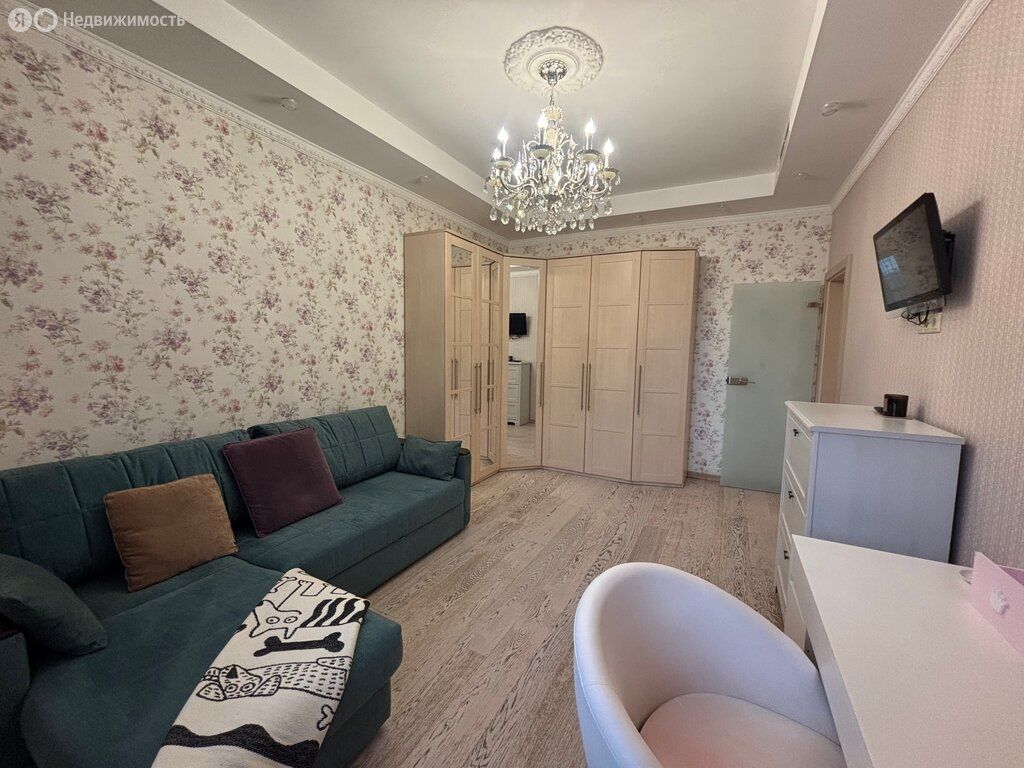 m. Sportivnaya: Apartment, 3-rooms