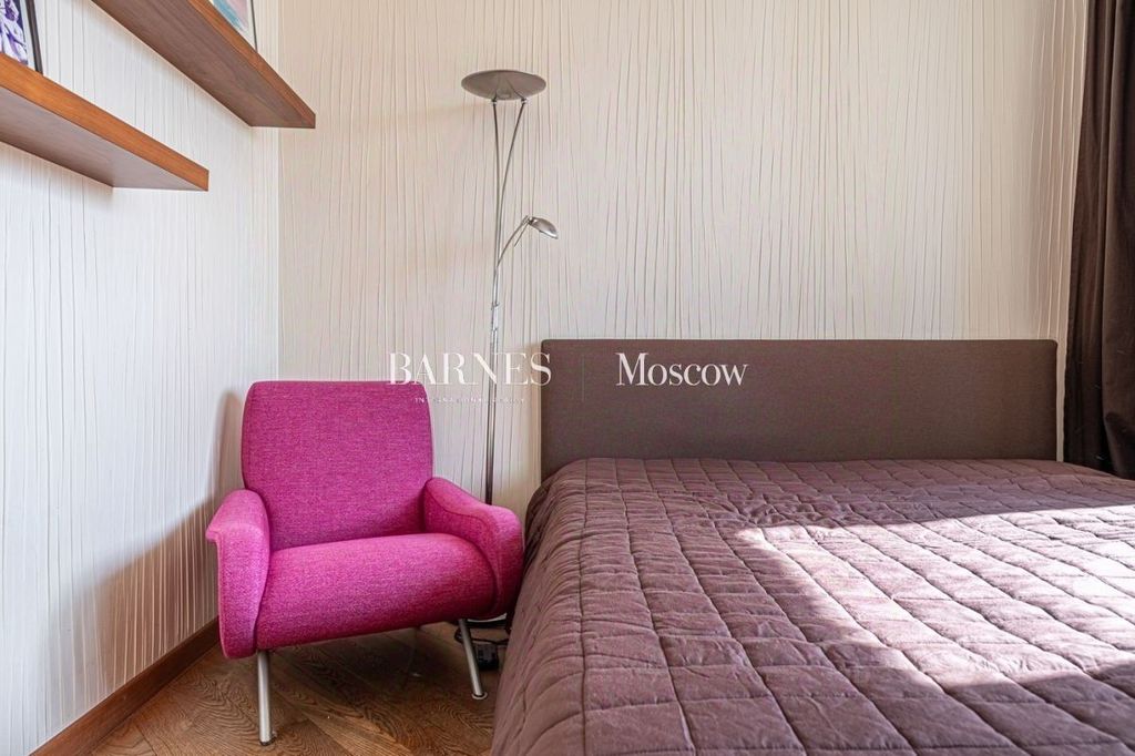 m. Krasnopresnenskaya: Apartment, 2-rooms