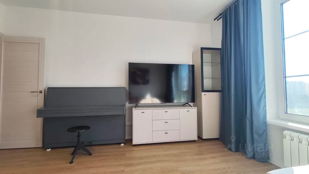 m. Aminyevskaya: Apartment, 1-rooms
