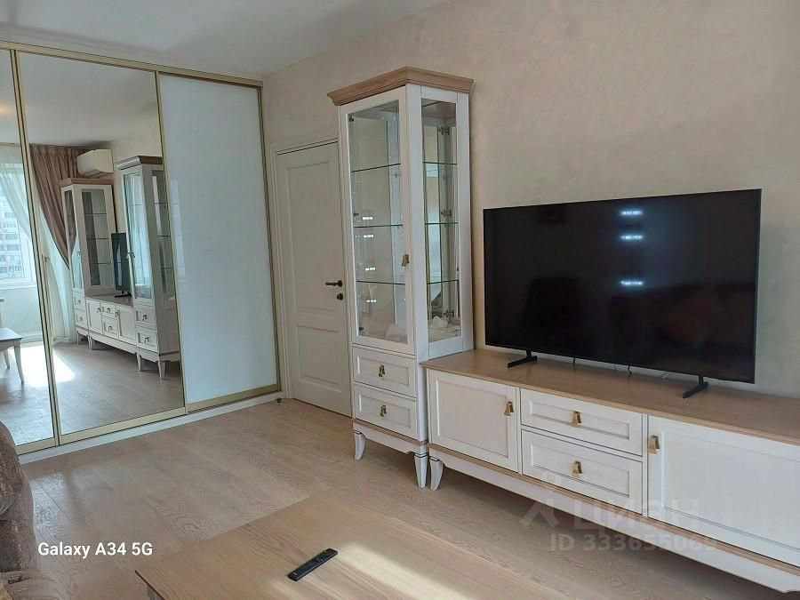 m. Kievskaya: Apartment, 2-rooms