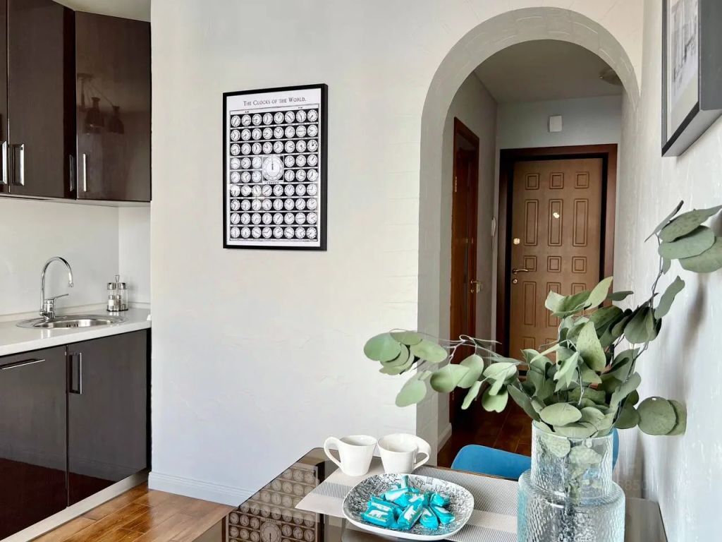 m. Ploschad trekh vokzalov: Apartment, 1-rooms