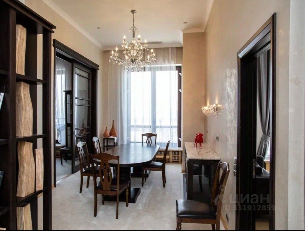 m. Minskaya: Apartment, 6-rooms