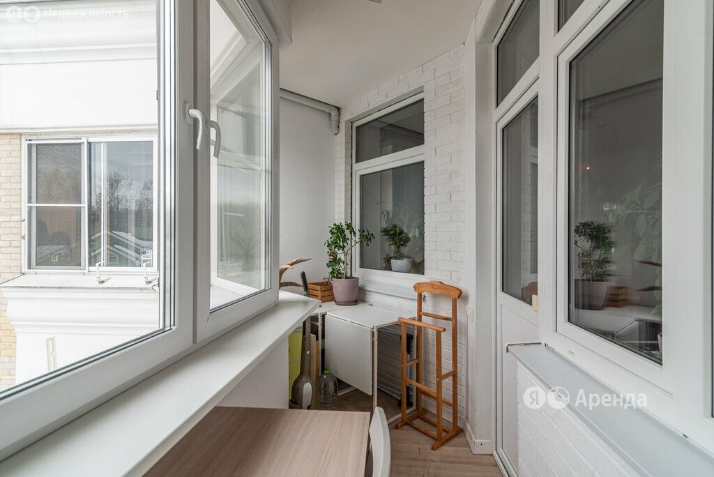 m. Saltykovskaya: Apartment, 2-rooms