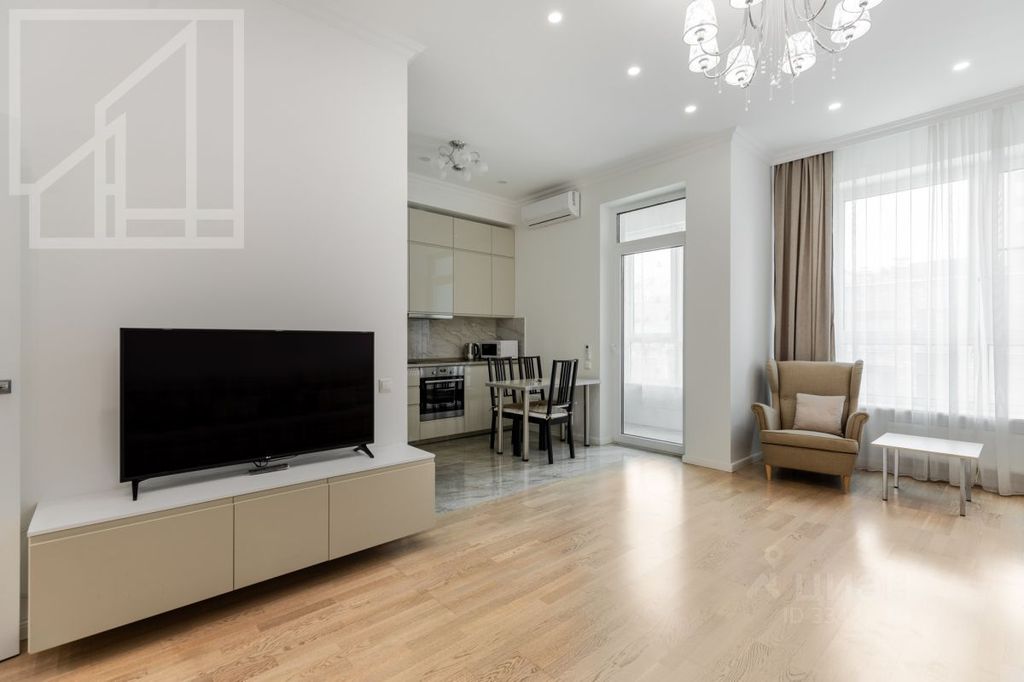 m. Delovoy tsentr (Vystavochnaya): Apartment, 3-rooms