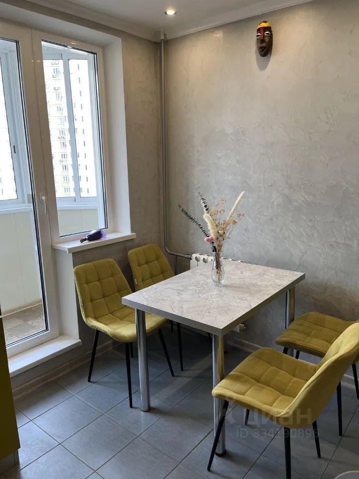 m. Khimki: Apartment, 2-rooms