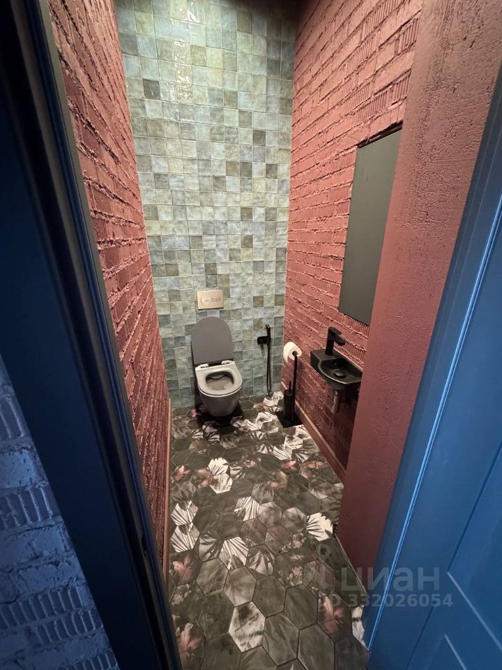 m. Ulitsa Milashenkova: Apartment, 2-rooms