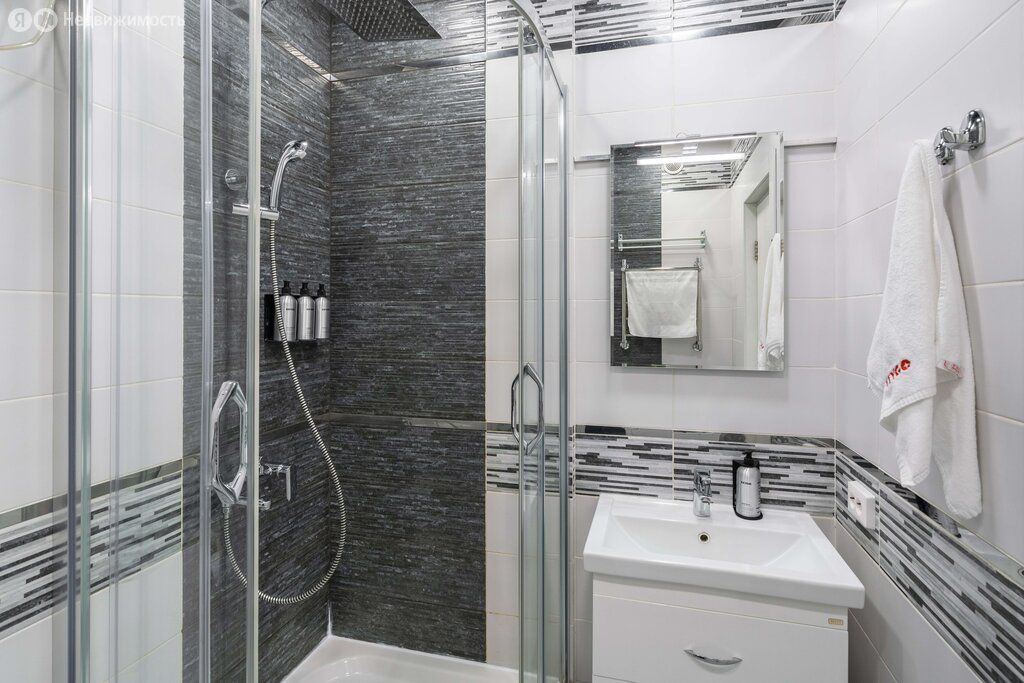 m. Serp i Molot: Apartment, studio
