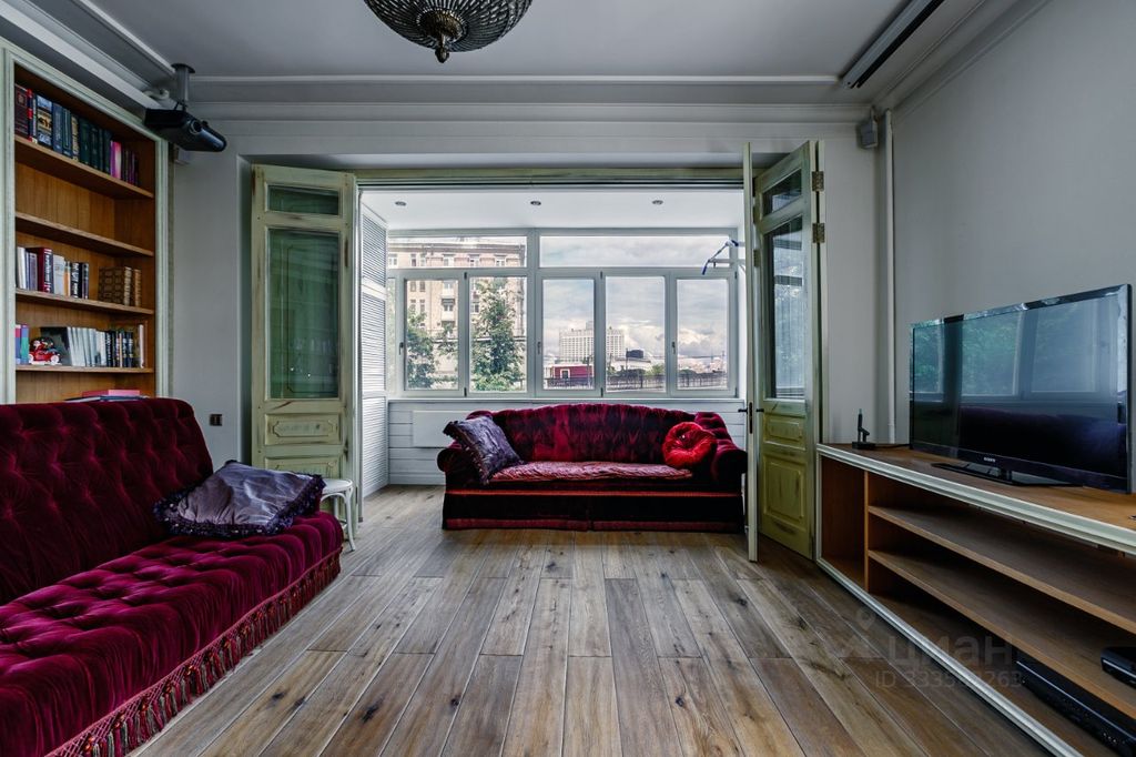 m. Kievskaya: Apartment, 2-rooms