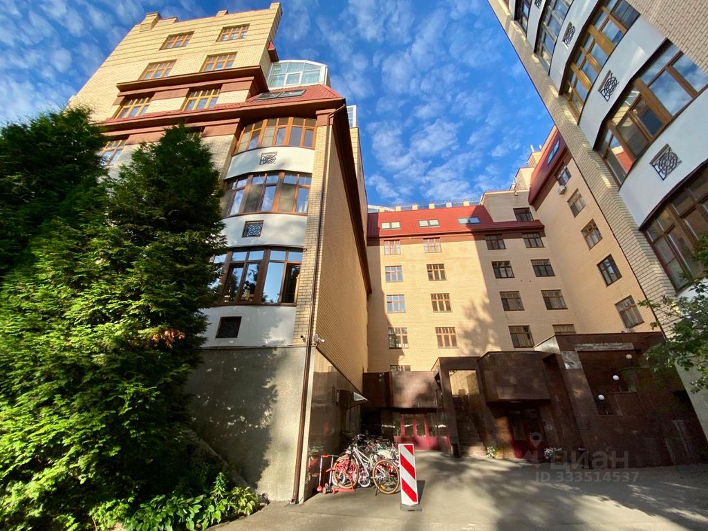 m. Solnechnaya: Apartment, 2-rooms