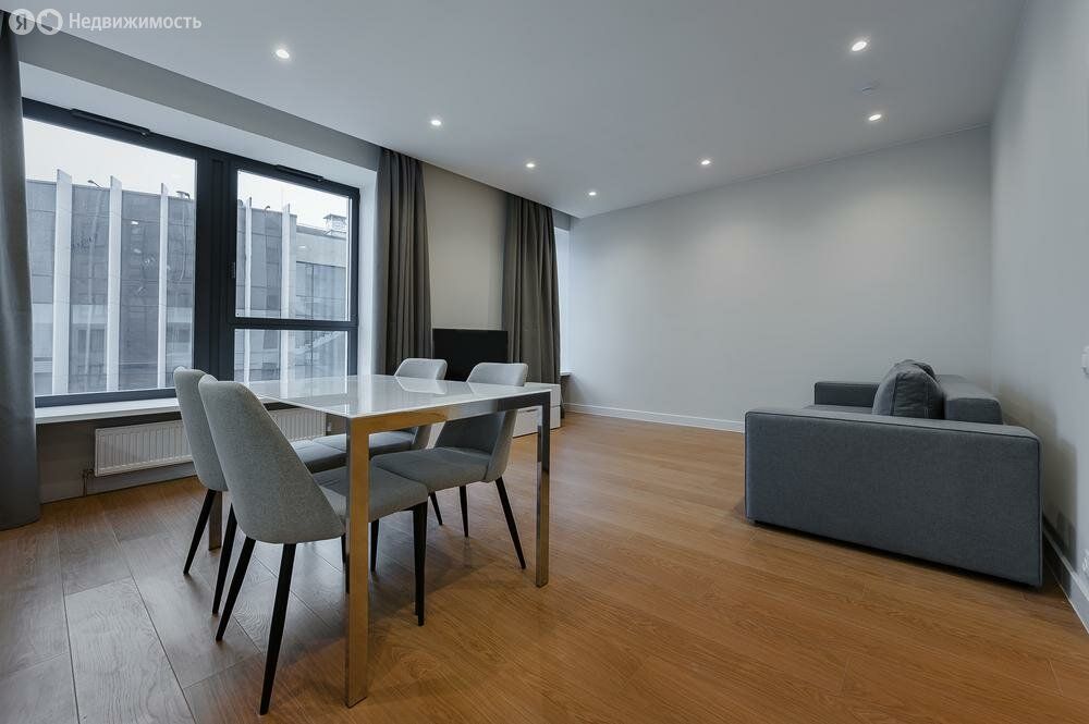 m. Bagrationovskaya: Apartment, studio