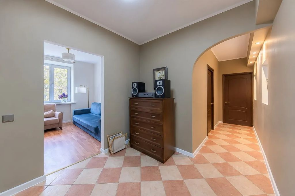 m. Prospekt Mira: Apartment, 2-rooms