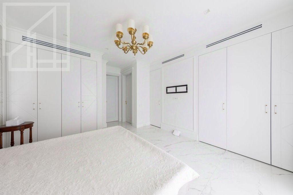 m. Mayakovskaya: Apartment, 3-rooms