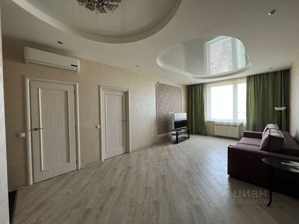 m. Krasnogorskaya: Apartment, 3-rooms