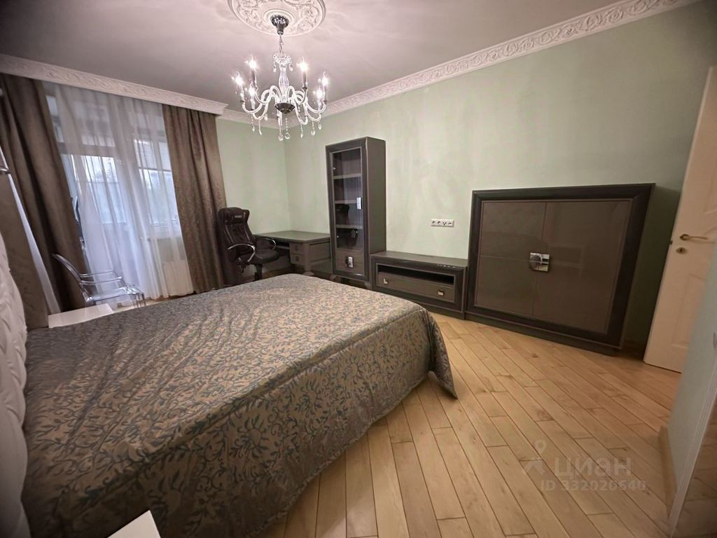 m. Profsoyuznaya: Apartment, 3-rooms