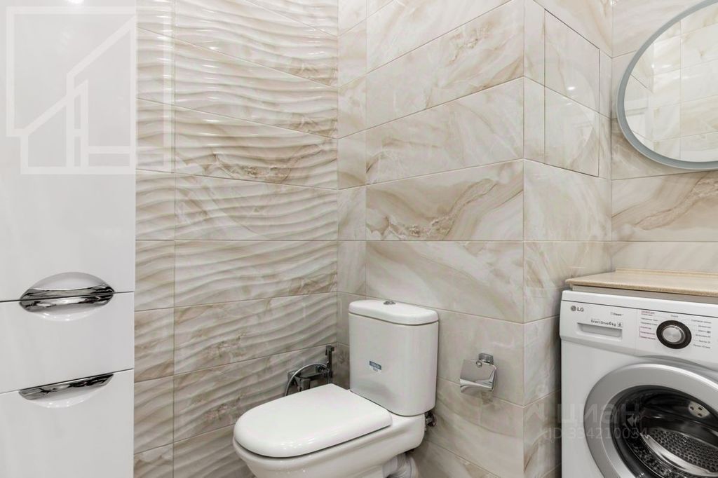 m. Delovoy tsentr (Vystavochnaya): Apartment, 3-rooms