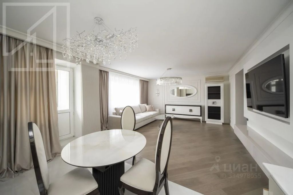 m. Smolenskaya: Apartment, 3-rooms