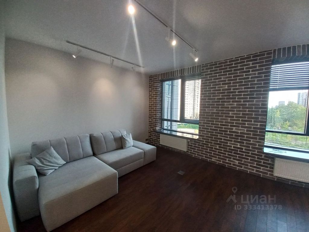 m. Aminyevskaya: Apartment, studio
