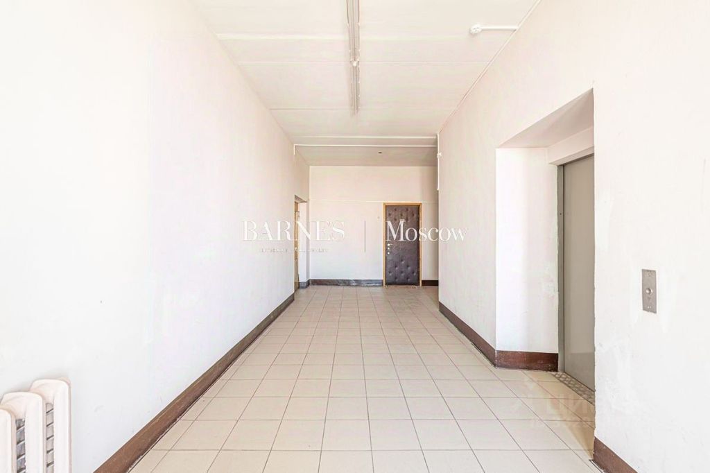 m. Krasnopresnenskaya: Apartment, 2-rooms