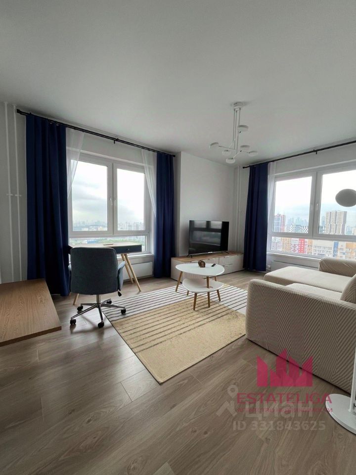 m. Aminyevskaya: Apartment, 2-rooms