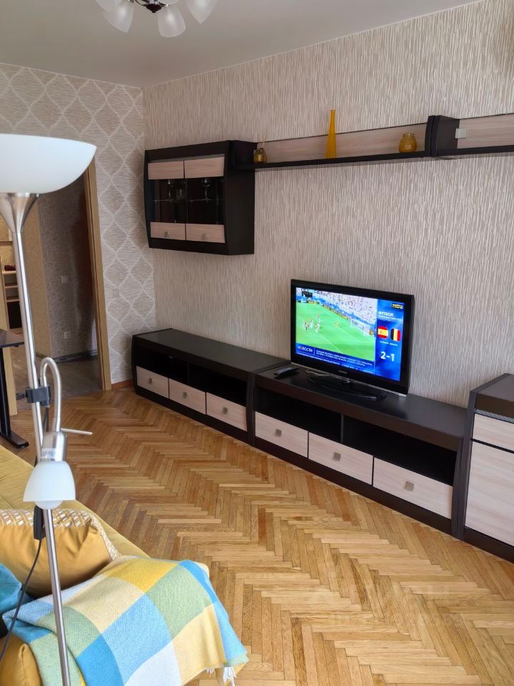 m. Mendeleevskaya: Apartment, 2-rooms
