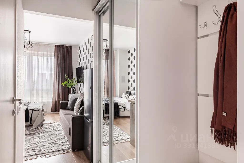 m. Aminyevskaya: Apartment, studio