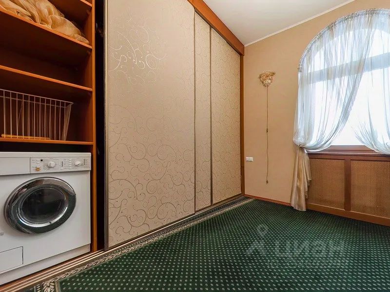 m. Novoslobodskaya: Apartment, 3-rooms