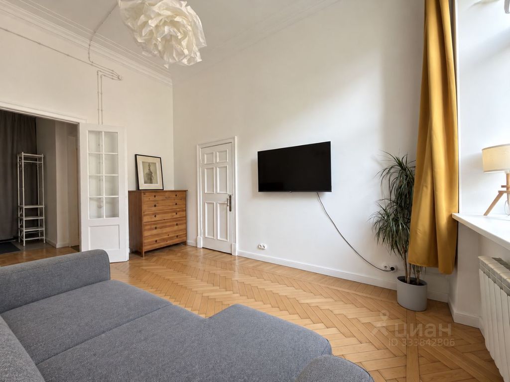 m. Arbatskaya: Apartment, 2-rooms