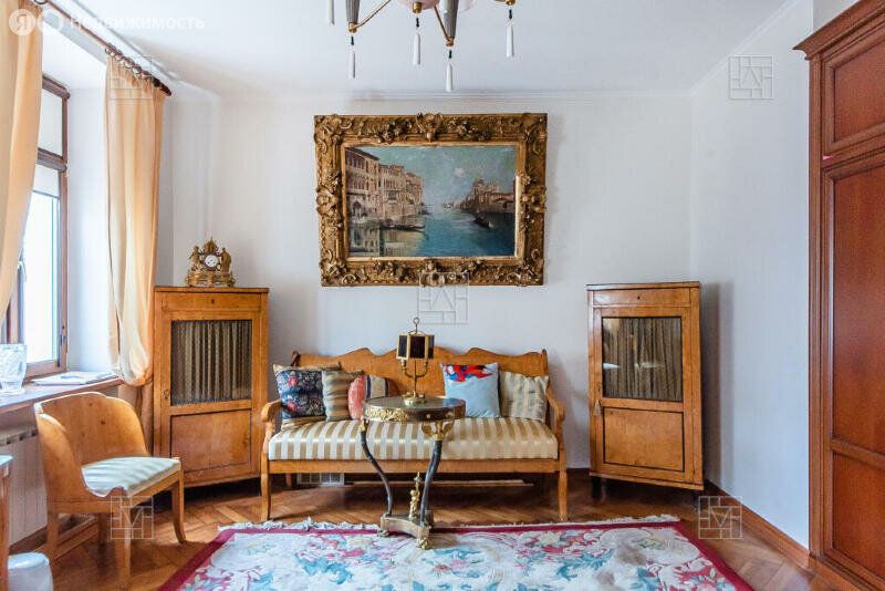 m. Barrikadnaya: Apartment, 2-rooms