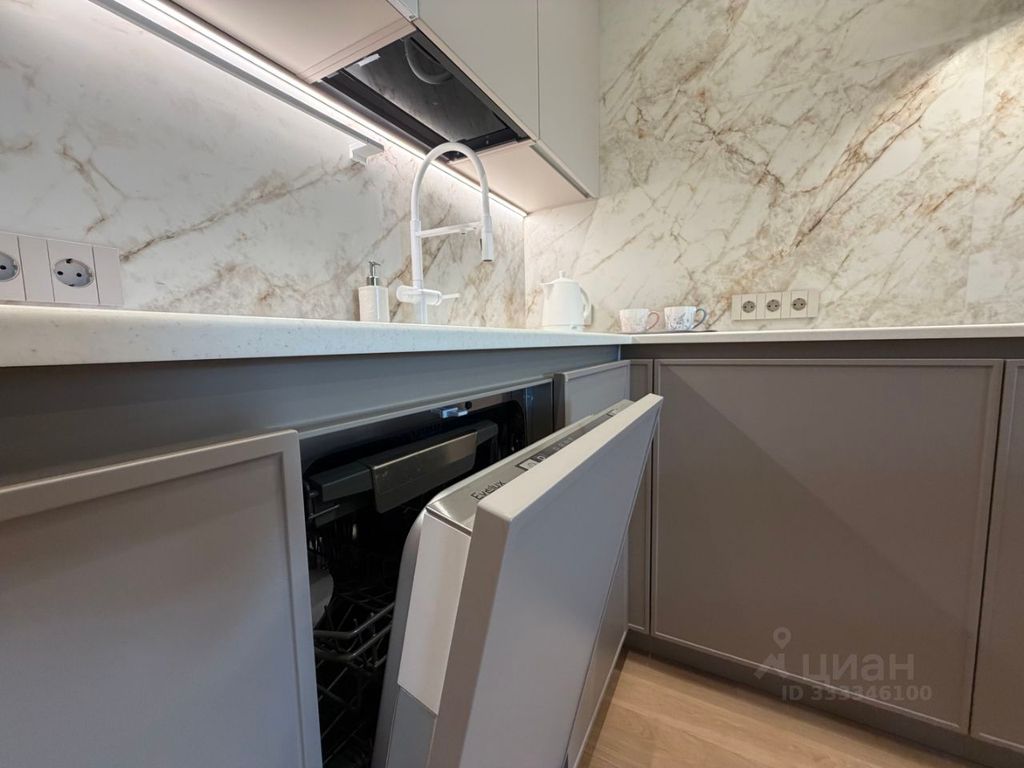 m. Michurinsky prospekt: Apartment, studio