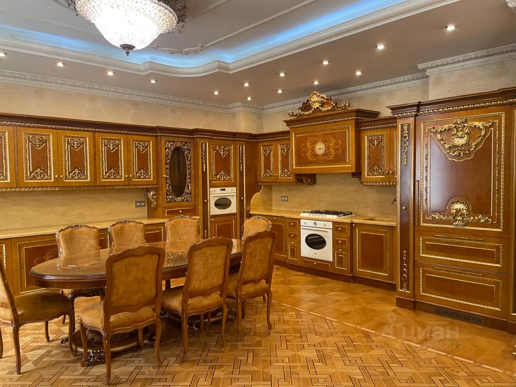 m. Kutuzovskaya: Apartment, 3-rooms
