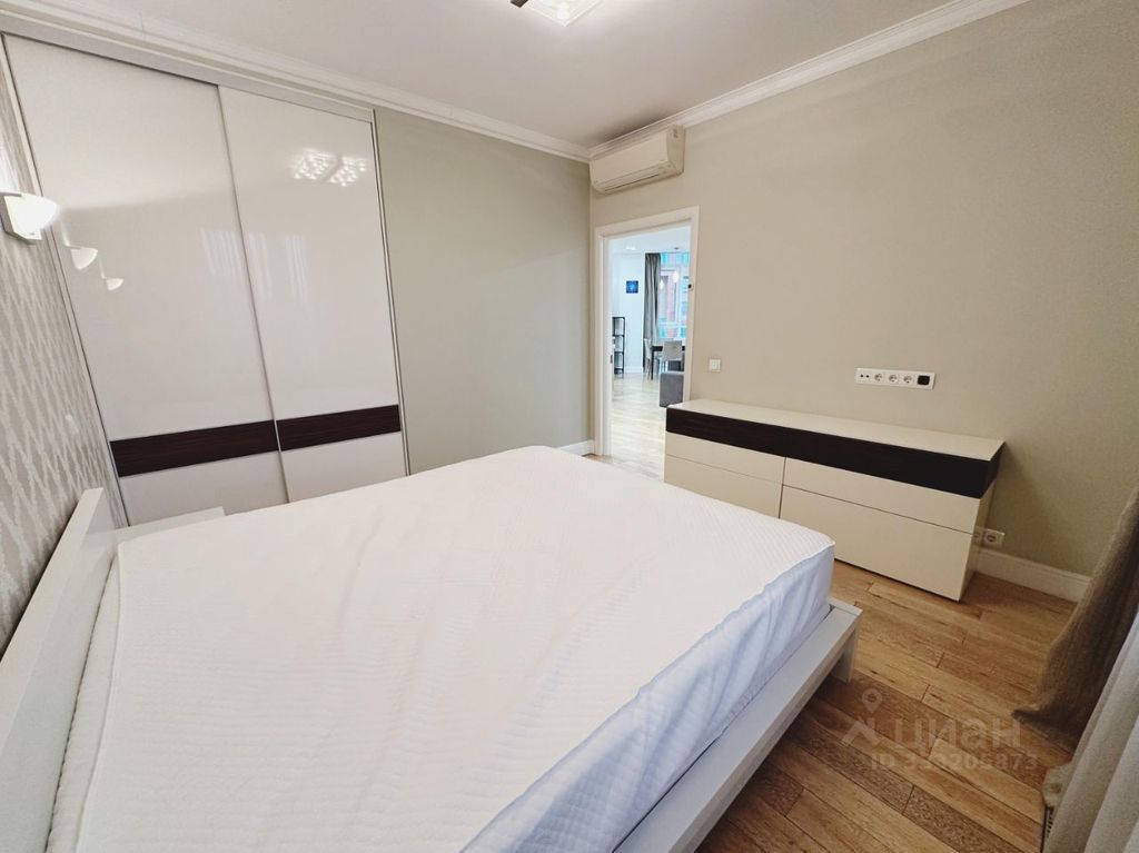 m. Minskaya: Apartment, 2-rooms