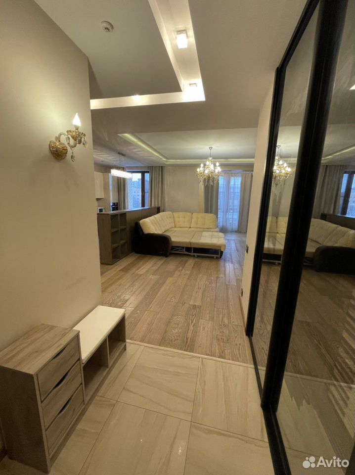m. Rabochy Poselok: Apartment, studio