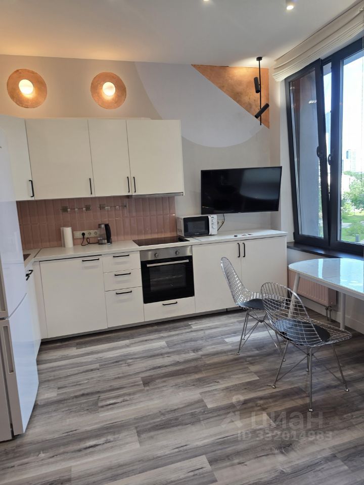 m. Fili: Apartment, studio