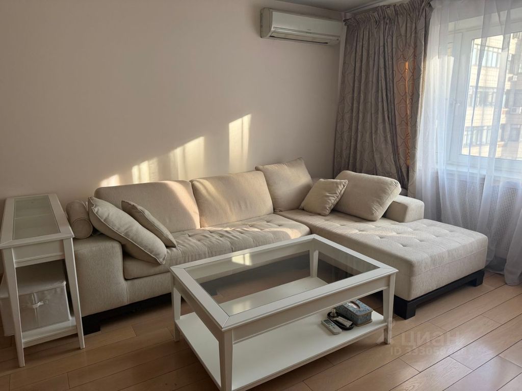 m. Belorusskaya: Apartment, 2-rooms