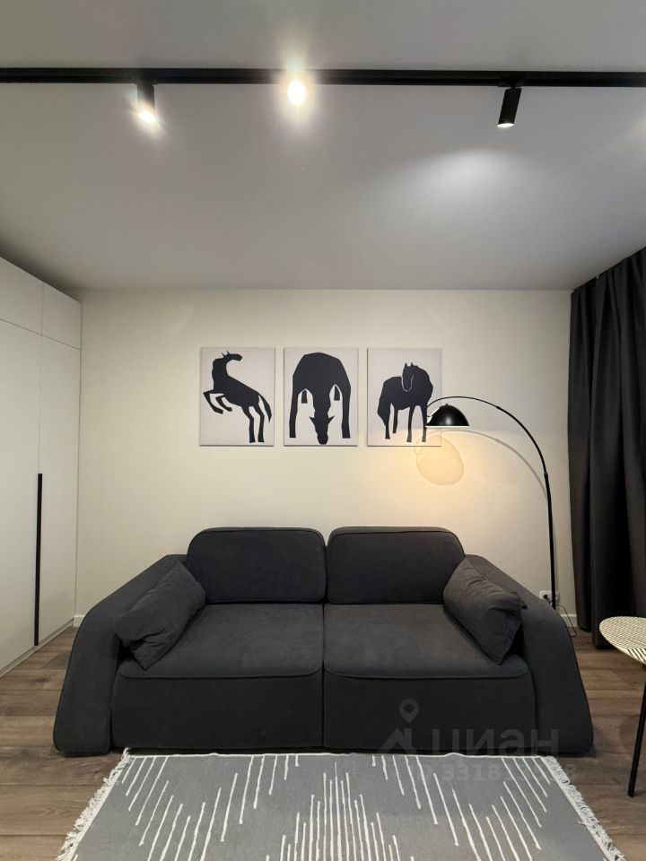 m. Bulvar Dmitriya Donskogo: Apartment, 2-rooms