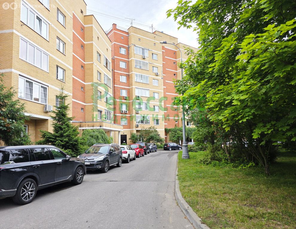 m. Khimki: Apartment, 2-rooms