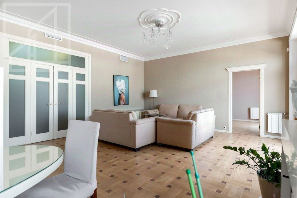 m. Mayakovskaya: Apartment, 4-rooms