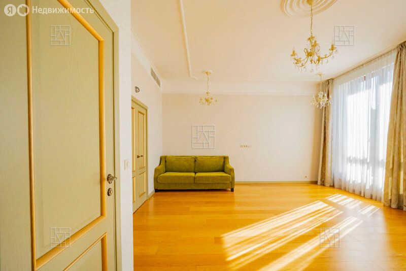 m. Frunzenskaya: Apartment, 4-rooms