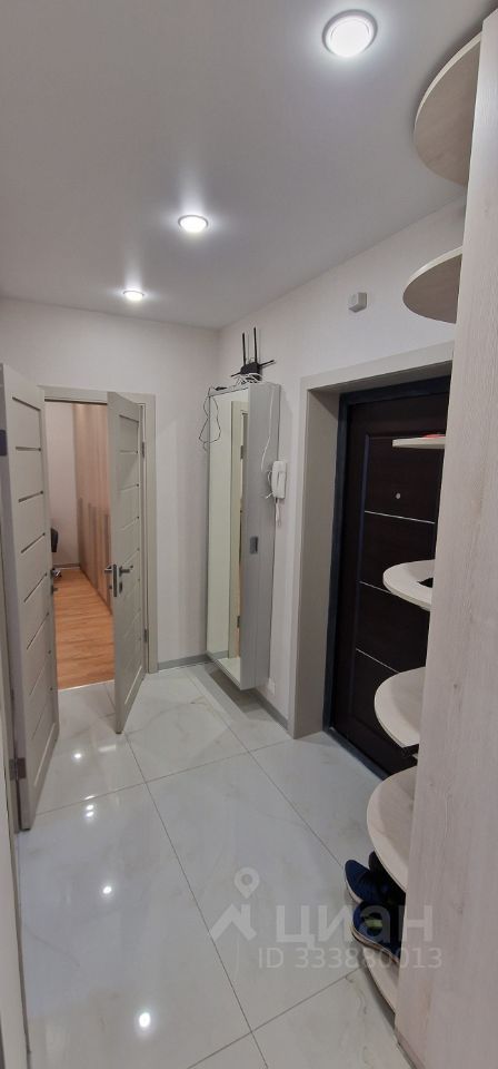 m. Pionerskaya: Apartment, 2-rooms
