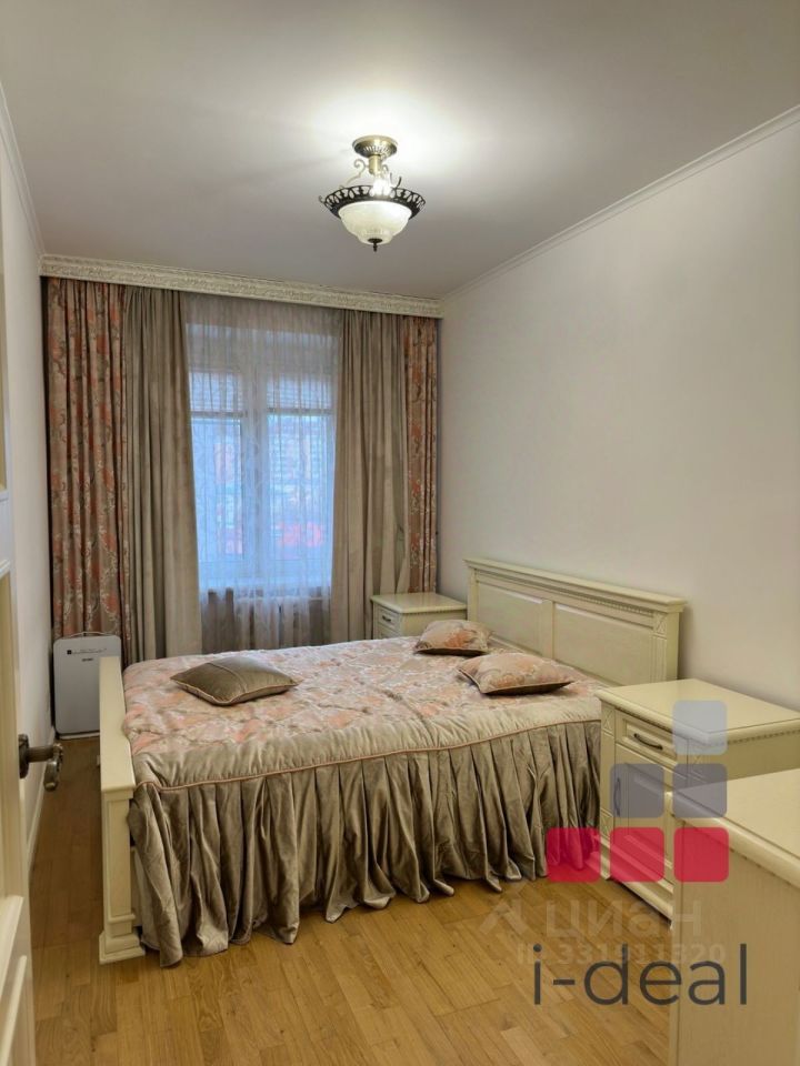 m. Ulitsa 1905 goda: Apartment, 2-rooms