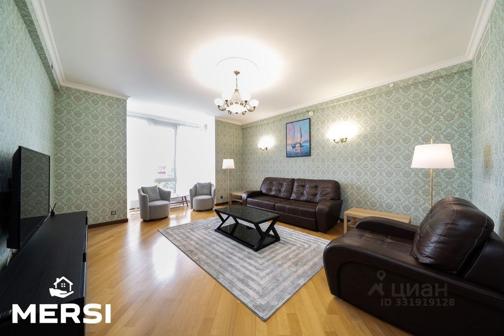 m. Sokolniki: Apartment, 3-rooms