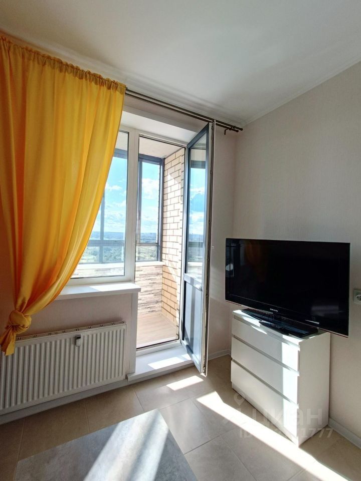 m. Pyatnitskoe shosse: Apartment, 1-rooms