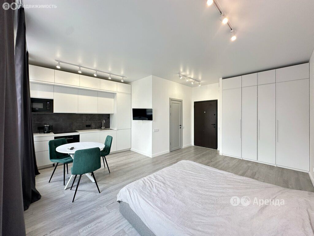 m. Tekhnopark: Apartment, studio