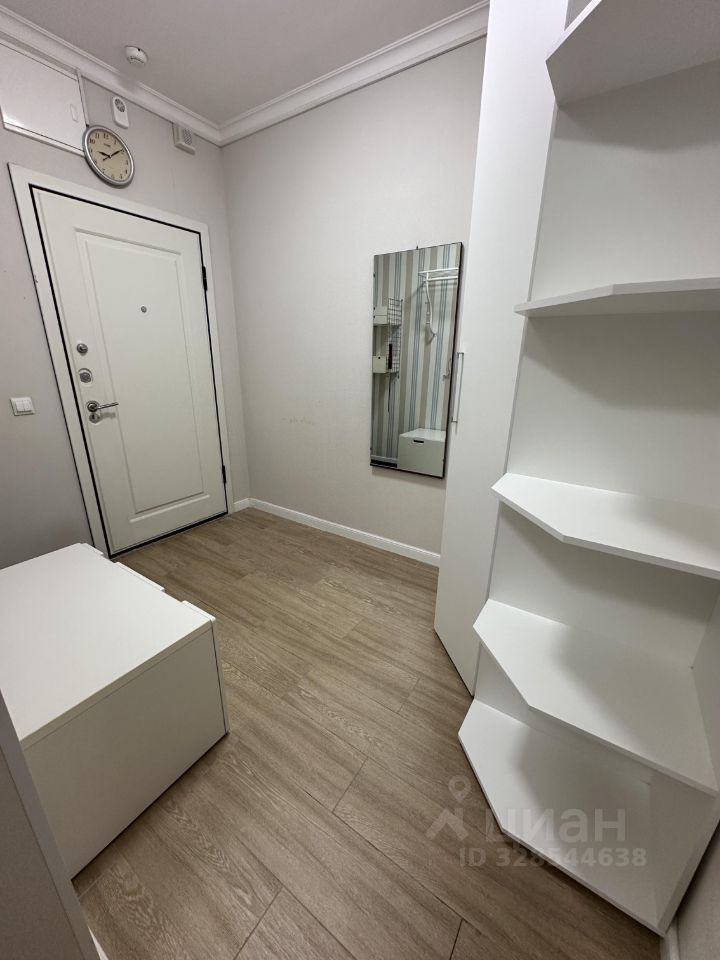 m. Strogino: Apartment, 2-rooms