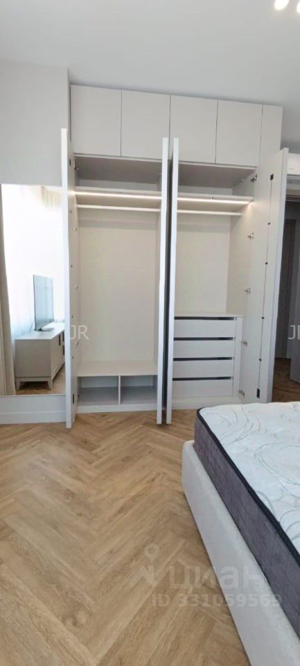 m. Shelepikha: Apartment, 3-rooms